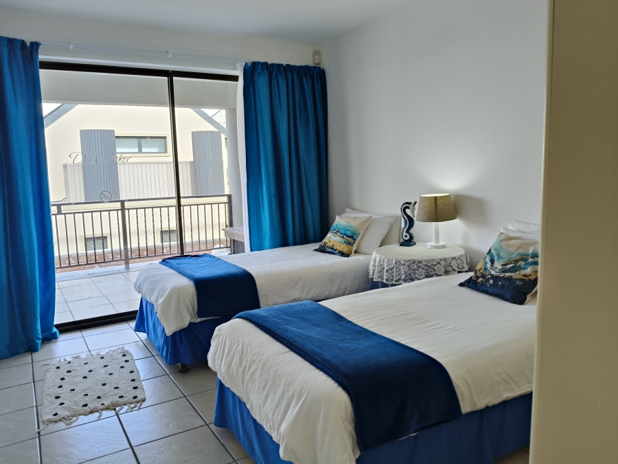 12 Bedroom Property for Sale in Paradise Beach Eastern Cape